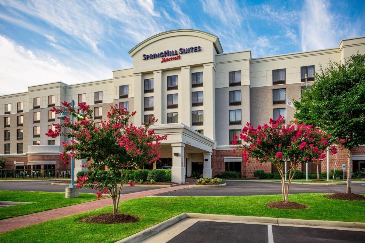 Springhill Suites Hampton Exterior foto