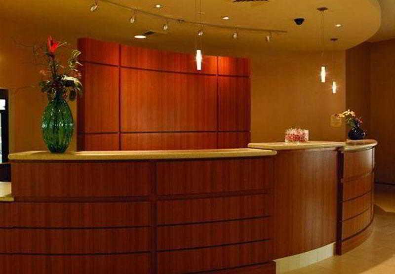 Springhill Suites Hampton Interior foto