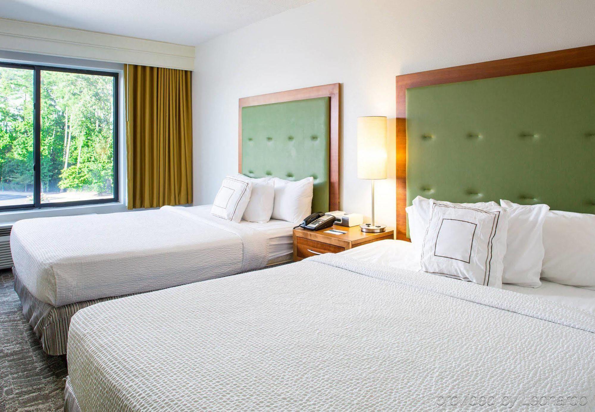 Springhill Suites Hampton Exterior foto
